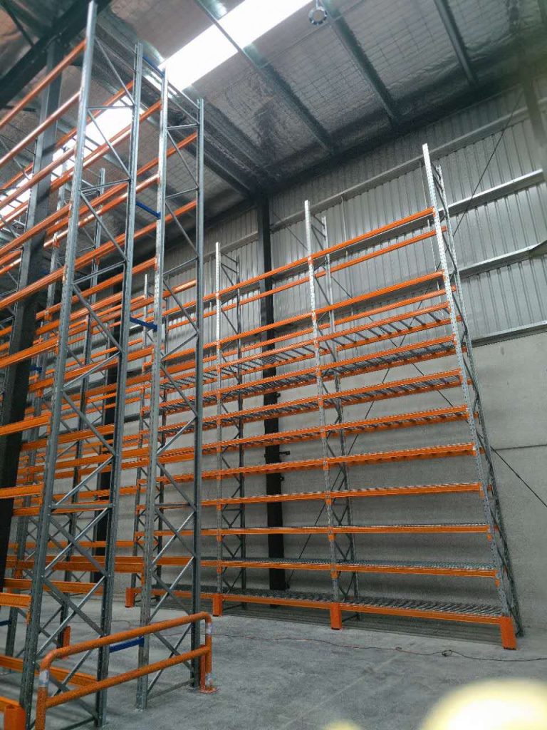 warehouse racking galvanised upright
