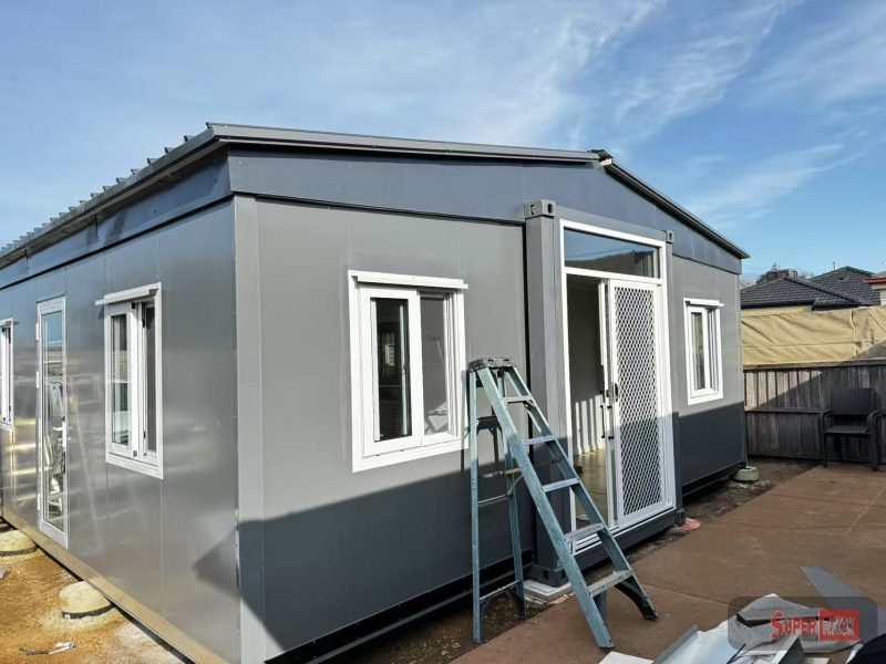 Container House 30ft Expand Plus exterior - front angle